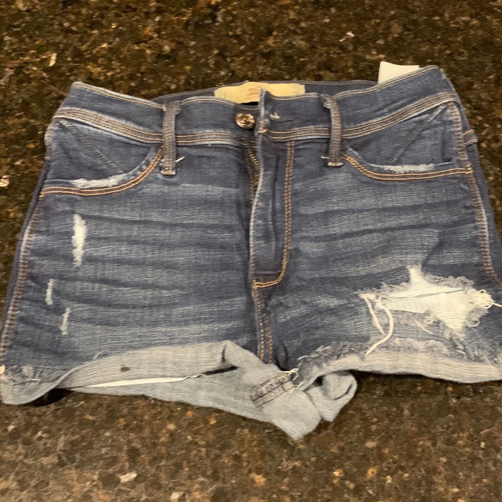 Hollister short shorts, high rise